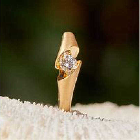 18 KARAAT GEEL GOUDEN RING VAN SCHAFFRATH MODEL CALLA 0.15 CARAAT  G/SI - 35912