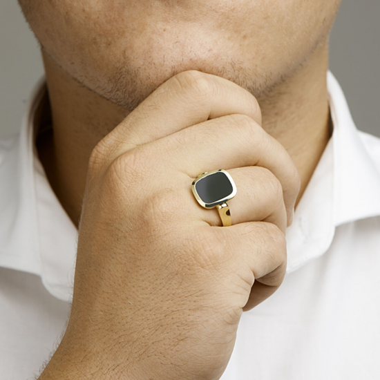 GEELGOUDEN ZEGELRING - 40588