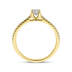 14k Geelgouden ring uitgevoerd met lab grown diamant. De ring heeft een breedte van 4mm. Het totale diamantgewicht is 0.39ct - 41186