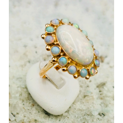 14 karaat geelgouden occasion ring met opaal - 41580