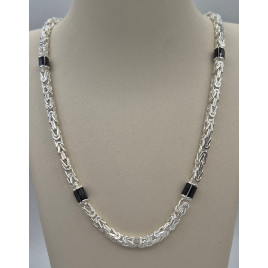 MASSIEF ZILVEREN KONINGSCOLLIER MET ZWART ZIRKONIA BAQUETTE - 42342