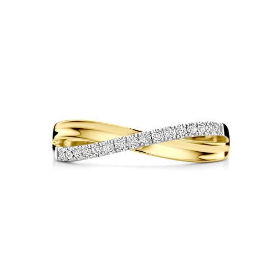 14k Geel en witgouden ring uitgevoerd met diamant. De ring heeft een breedte van 5mm en een diamant gewicht van 0.14ct. - 42629